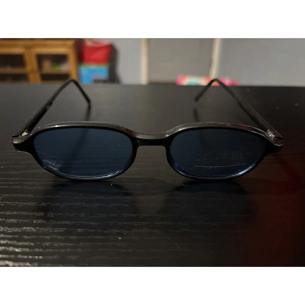 Vintage 90s Style Oval Sunglasses Black Frame Blue Tint Lens UV400 Protection